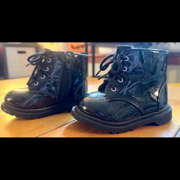 Sparkly Black Boots, size 4baby - Picture 5 of 5
